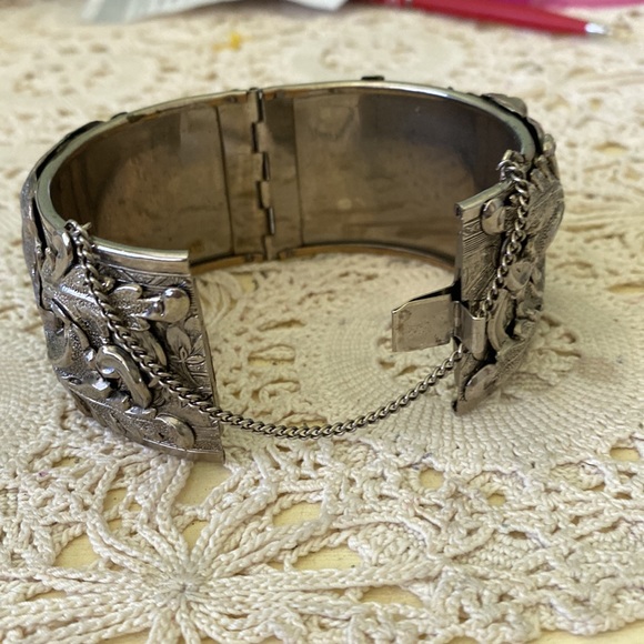 Beautiful antique cuff silver bracelet - Picture 4 of 5